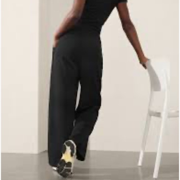Athleta Endeavor Wide Leg Pant - S - Picture 2 of 7